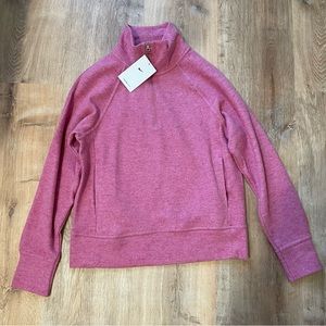 New Women’s Nike zip sweater